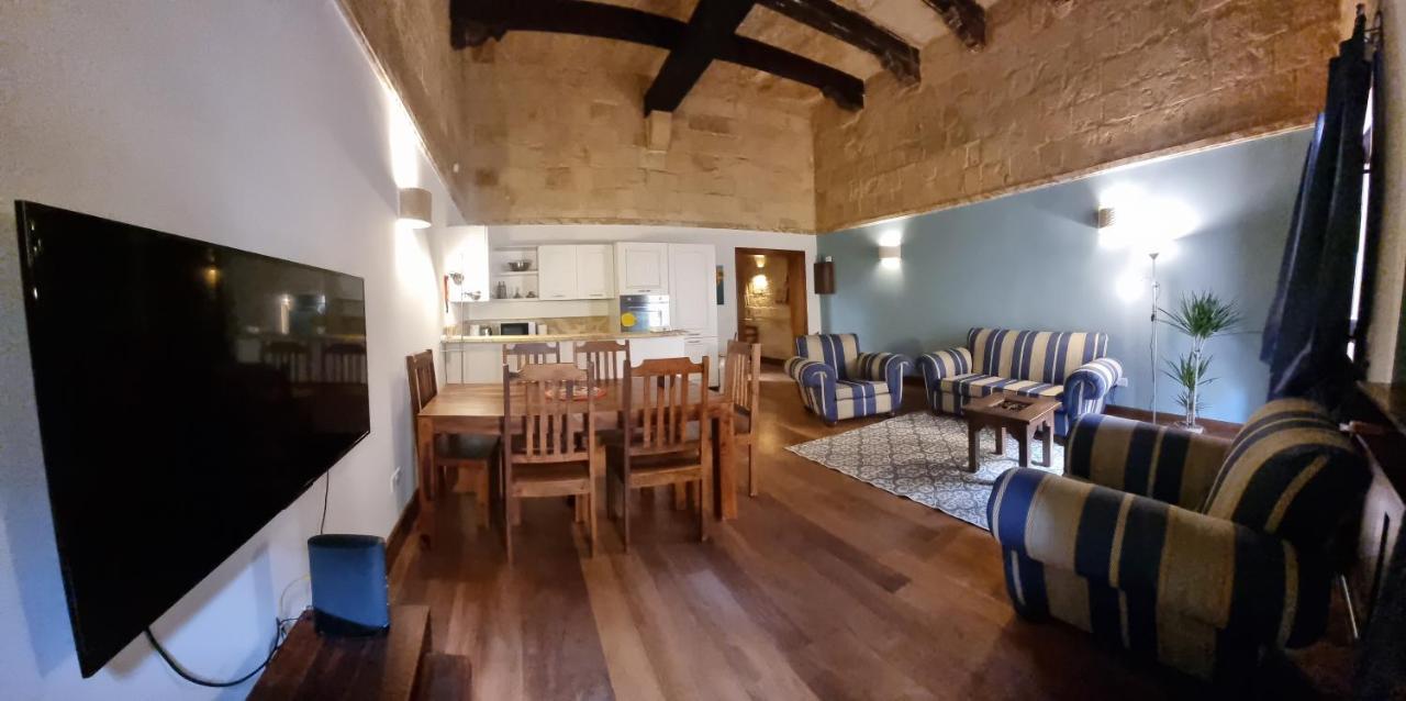 Vallettacharme - 2 Bedrooms Flat In The Heart Of The City Valeta Exterior foto