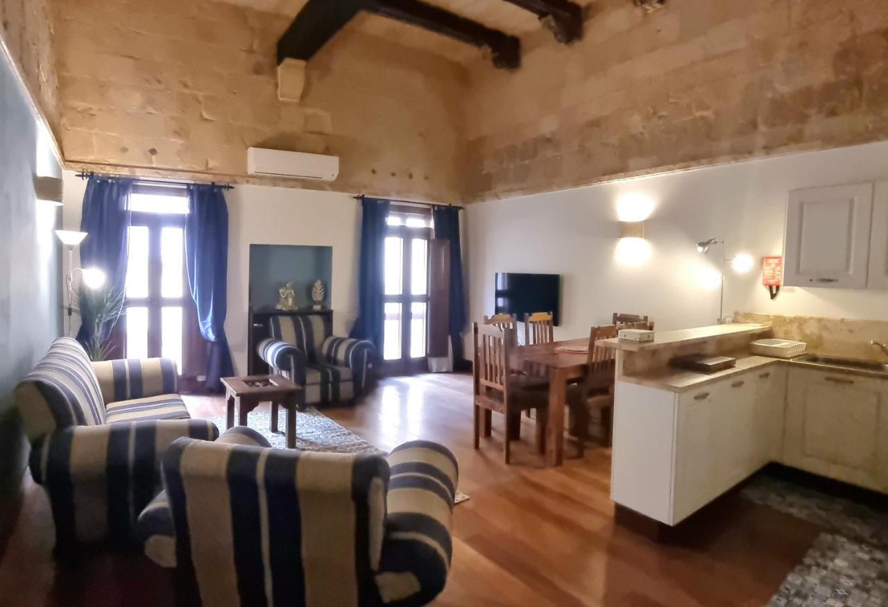 Vallettacharme - 2 Bedrooms Flat In The Heart Of The City Valeta Exterior foto